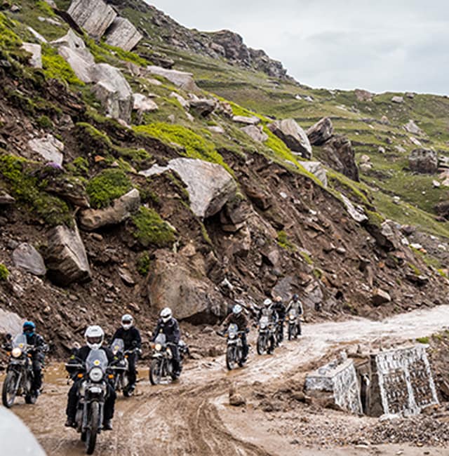 leh ladakh road trip royal enfield