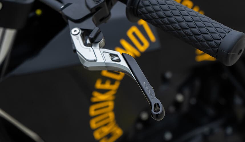 SuperScram by Crooked Motorcycles - Royal Enfield Scram 411 Custom Image 3
