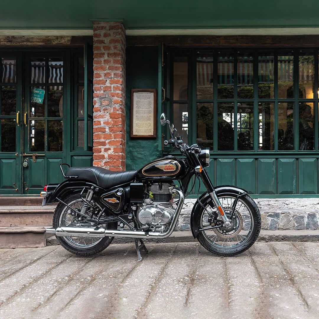 Royal Enfield Bullet 350 Standard Black Motorcycle