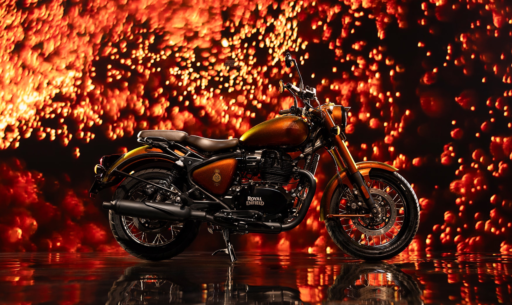 125th Anniversary Edition Classic 650 Gallery Images