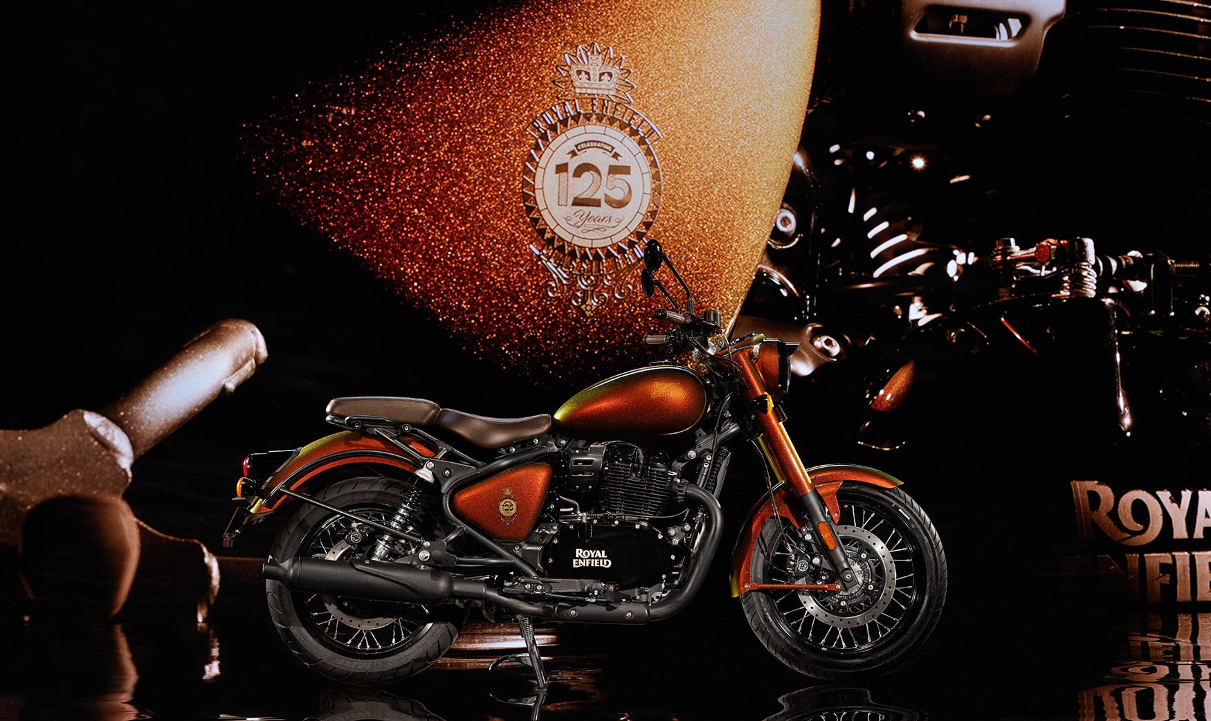 125th Anniversary Edition Classic 650 Gallery Images
