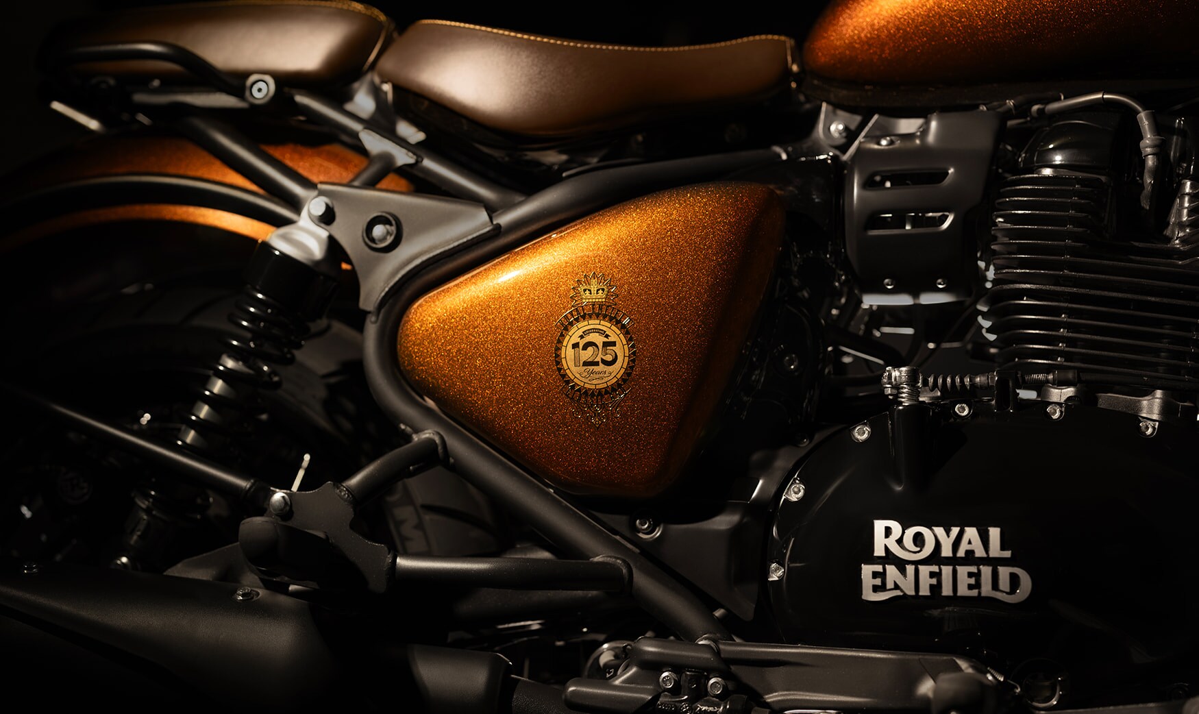 125th Anniversary Edition Classic 650 Gallery Images