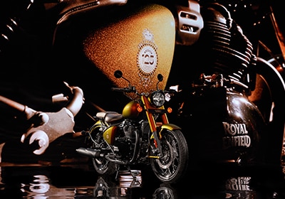 125th Anniversary Edition Classic 650 Gallery Images