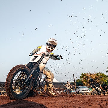What is Flat Tracking