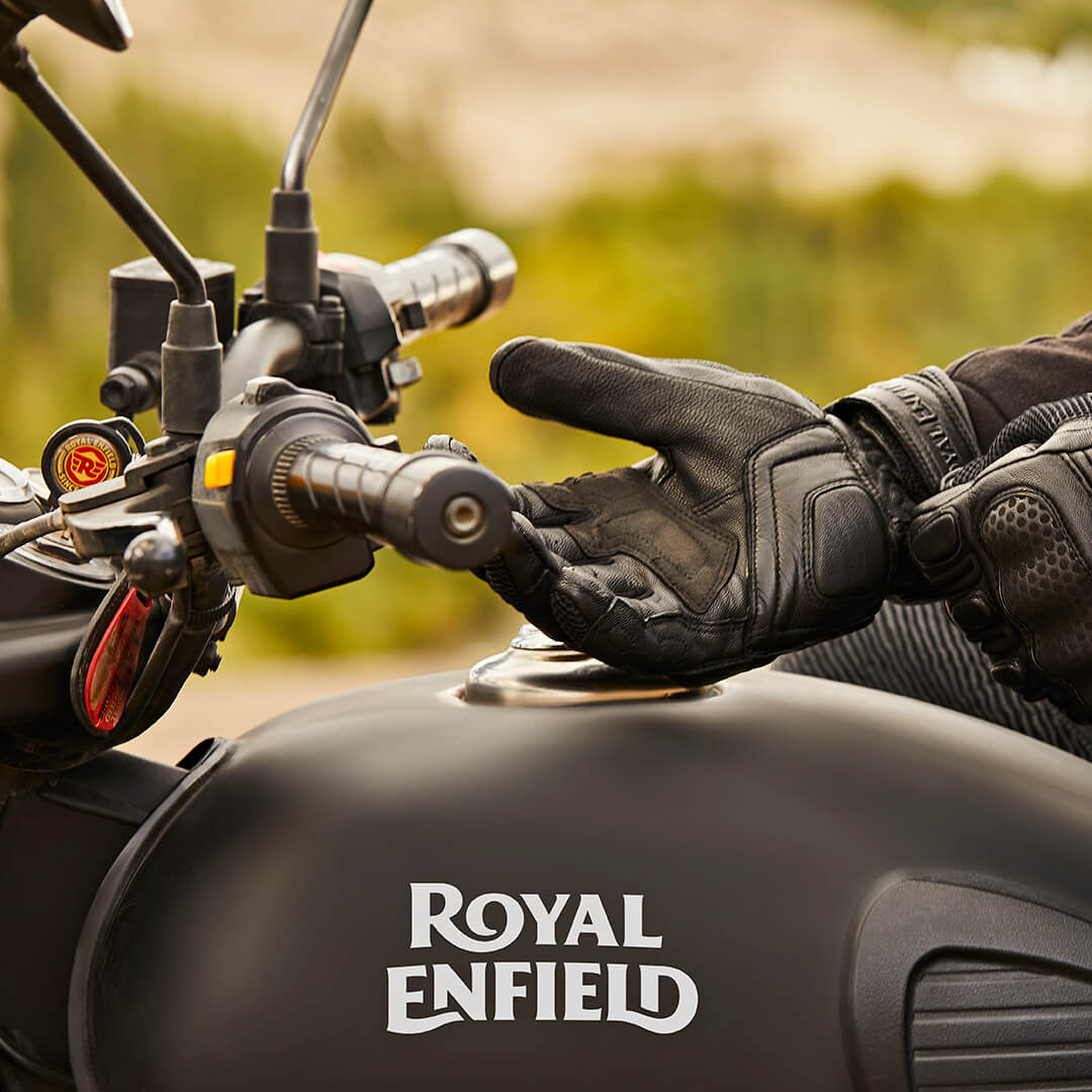 Royal Enfield Classic 500 Stealth