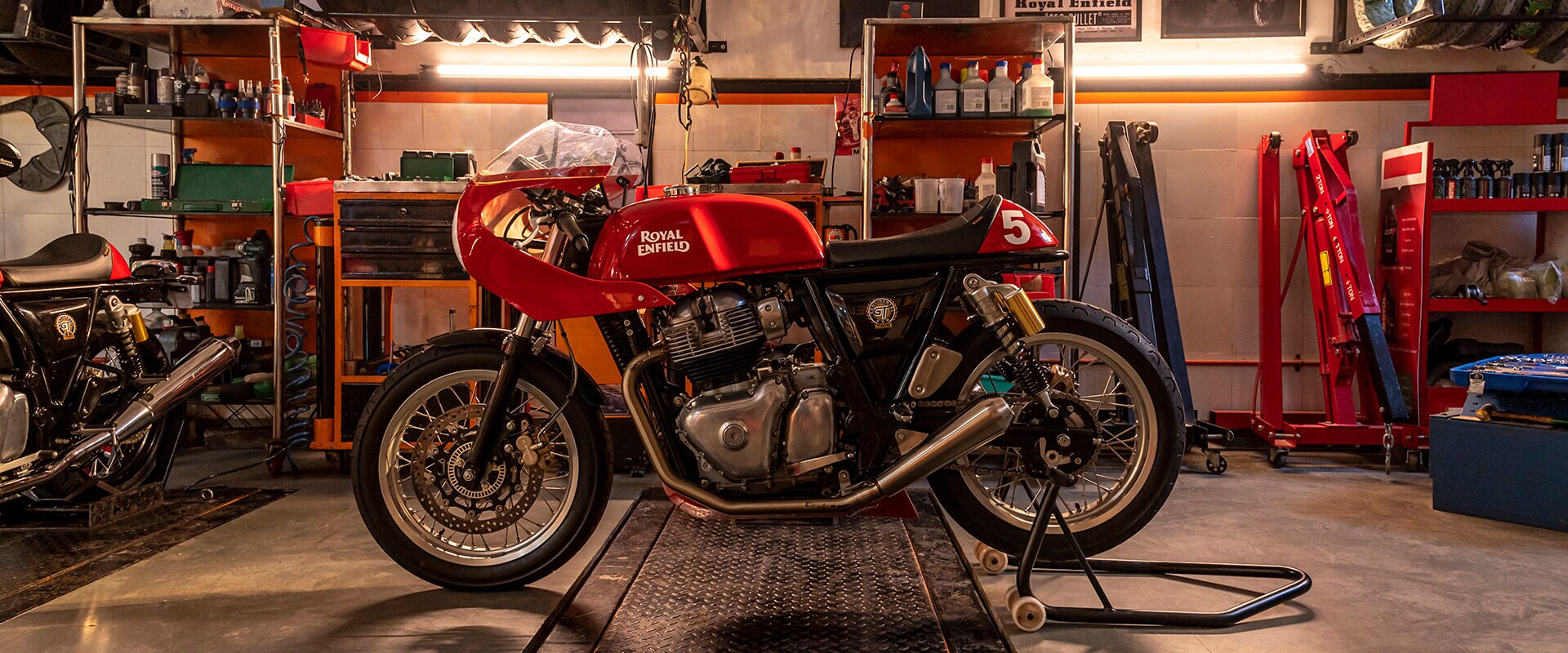 Putting the R in the GT-R650 Gallery