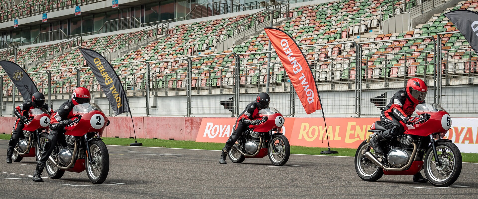 Putting the R in the GT-R650 Gallery
