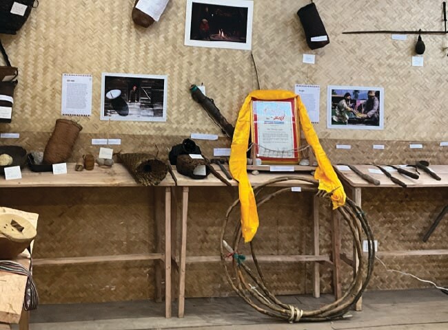 Hub of Many Heart(h)s | Curated by Prachi Doshi