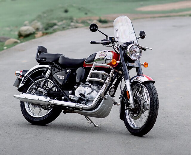 Royal Enfield New Classic 350 - Chrome Red Colour