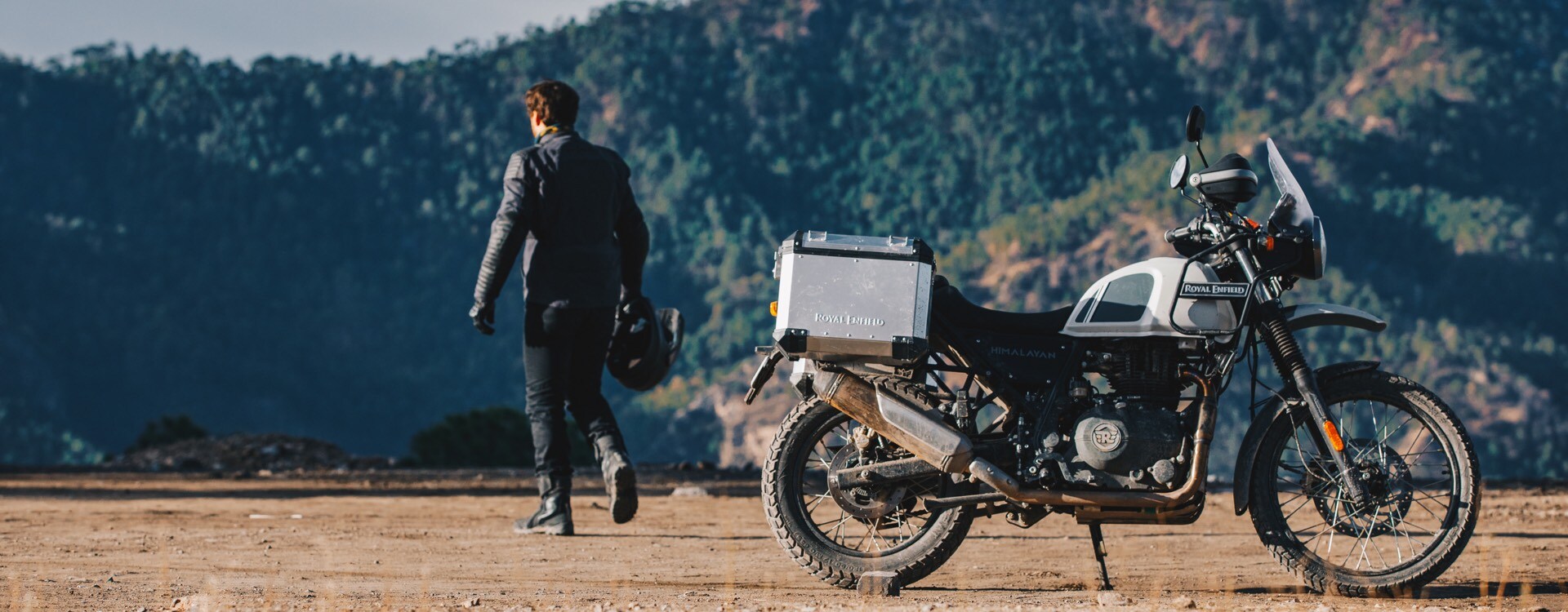 himalayan bike tours royal enfield