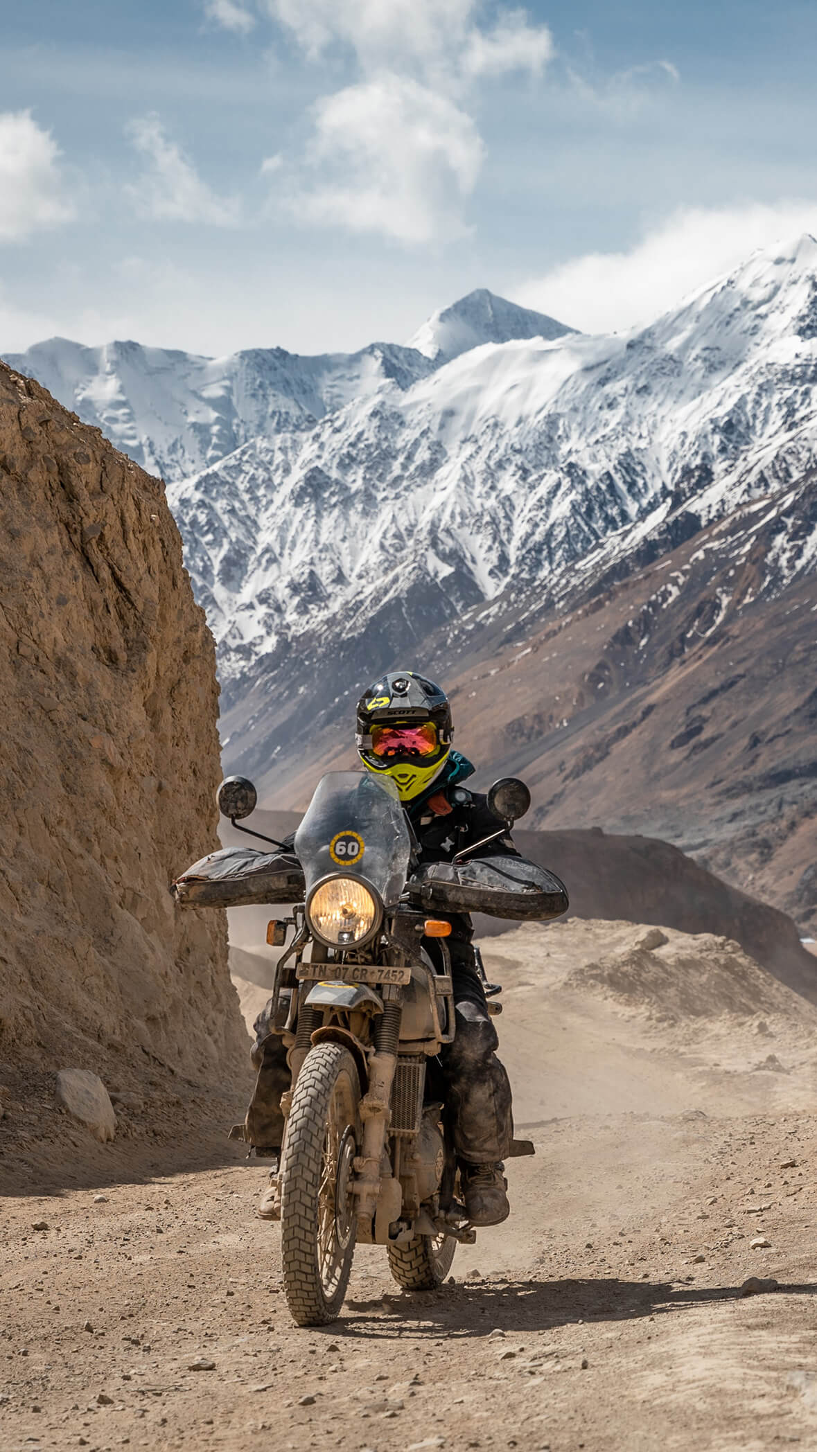Scaling KK Pass | Indian Army x Royal Enfield | #WheelsOfValor