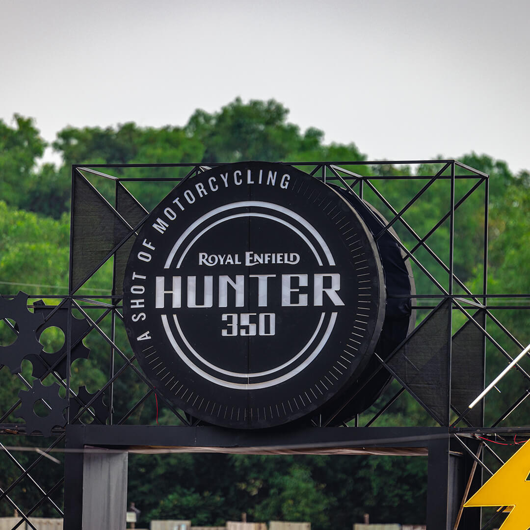 Motoverse Hunter Maze Chase 2023 Images