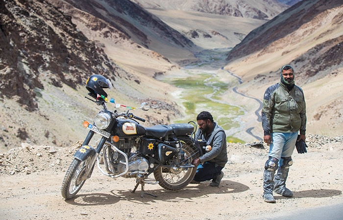 Road Side Assistance Royal Enfield
