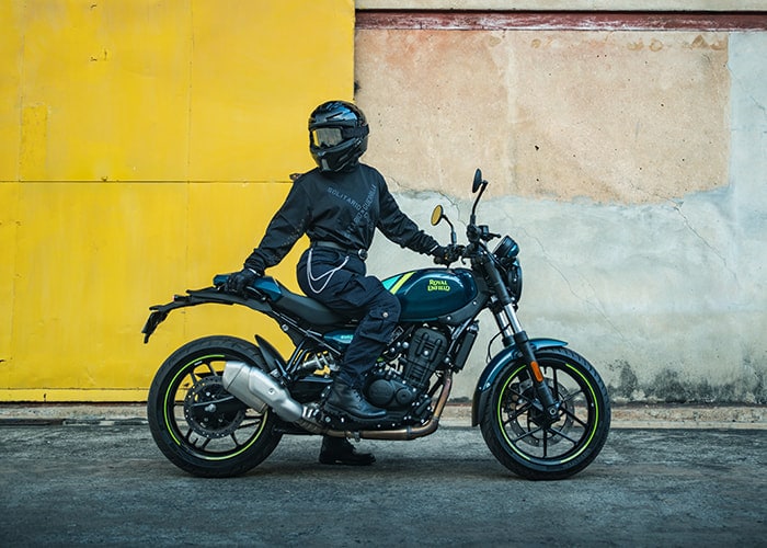 Guerrilla 450 Gallery Images