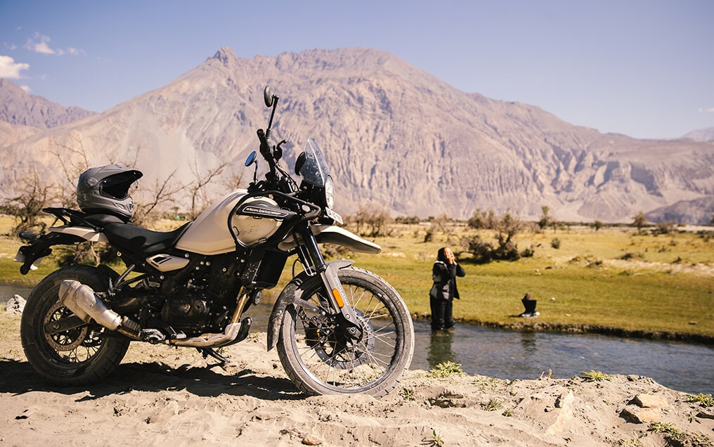 Moto Himalaya Mustang