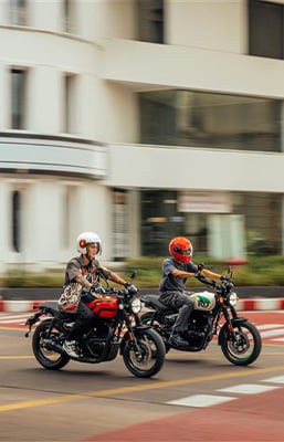 HNTR 350 Gallery Images