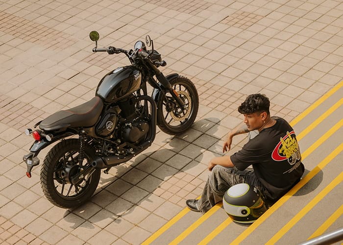 Hunter 350 Gallery Images