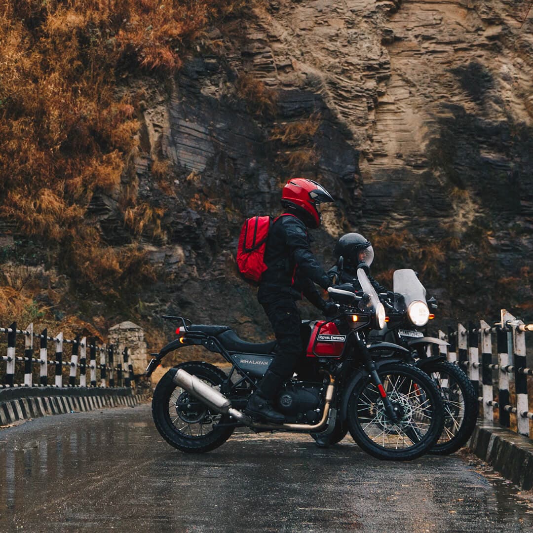 Himalayan 411 CC Colours, Specifications, Reviews, Gallery Royal