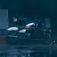 Shotgun 650 Motorcycle Price, Mileage & Colors in USA | Royal Enfield