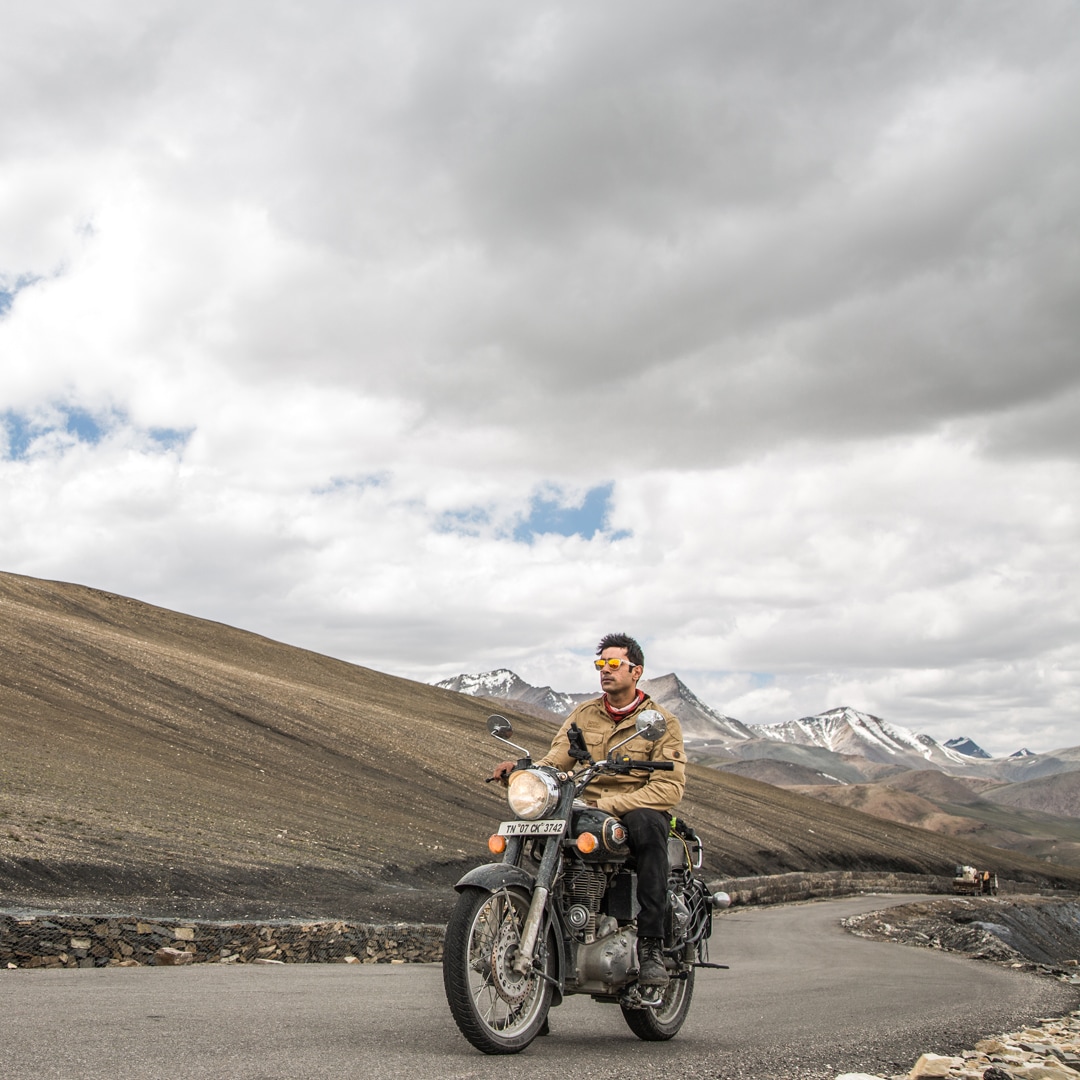 RE Bullet 500 Price Colours Images Mileage in UK Royal Enfield