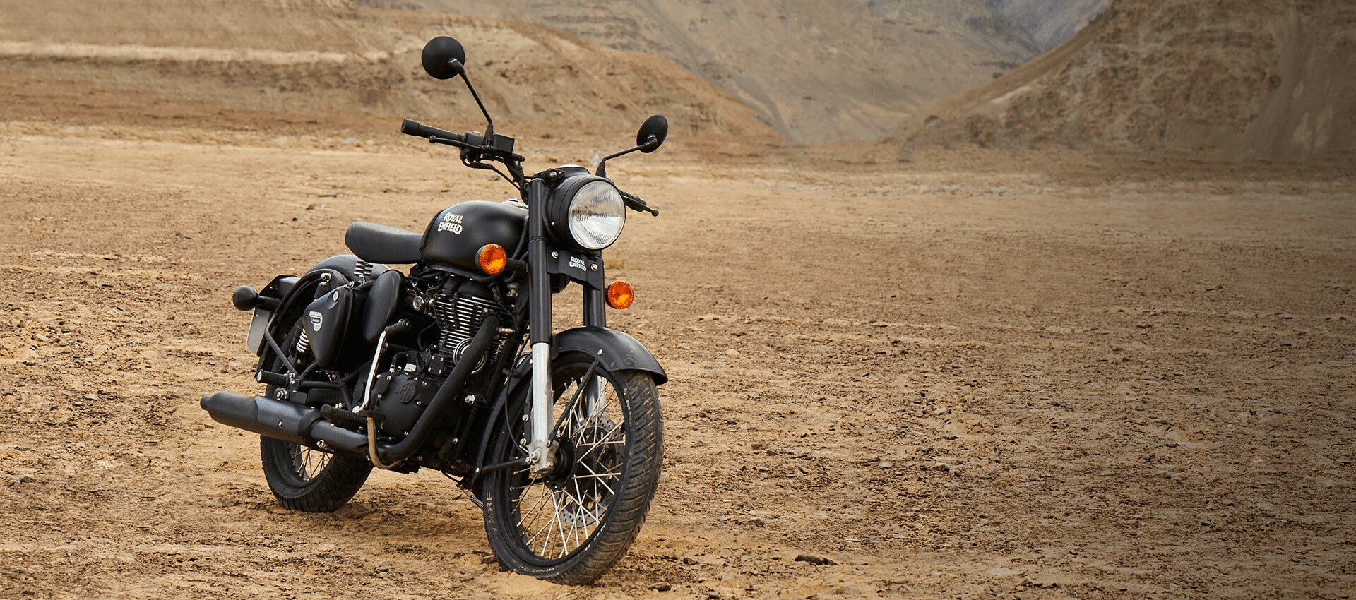 Classic 500 Stealth Black Colours, Specifications, Reviews, Gallery Royal Enfield